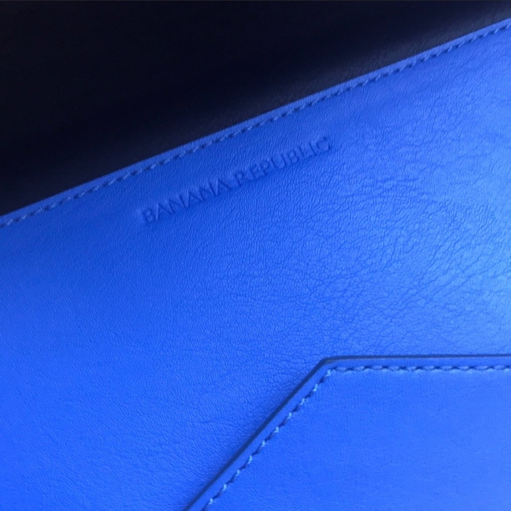 Banana Republic Expandable Envelope Pouch - Picture 3 of 8